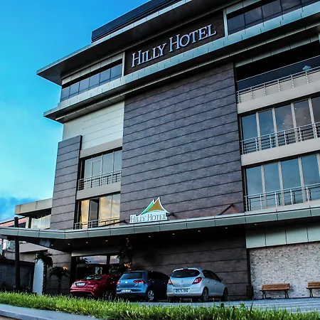 Otel Hilly