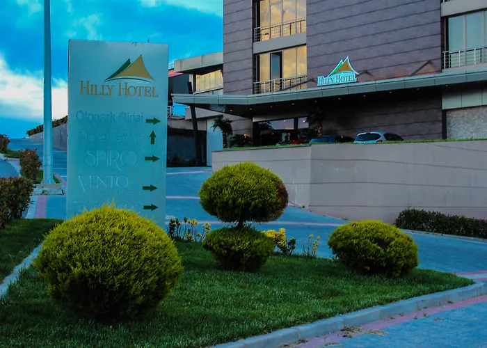 Hotel Hilly 4*